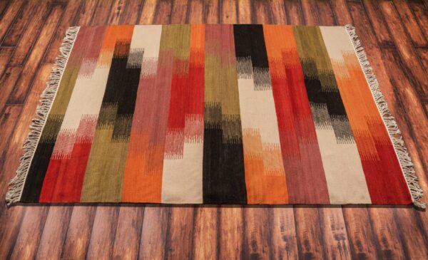 Red Kilim - Image 4